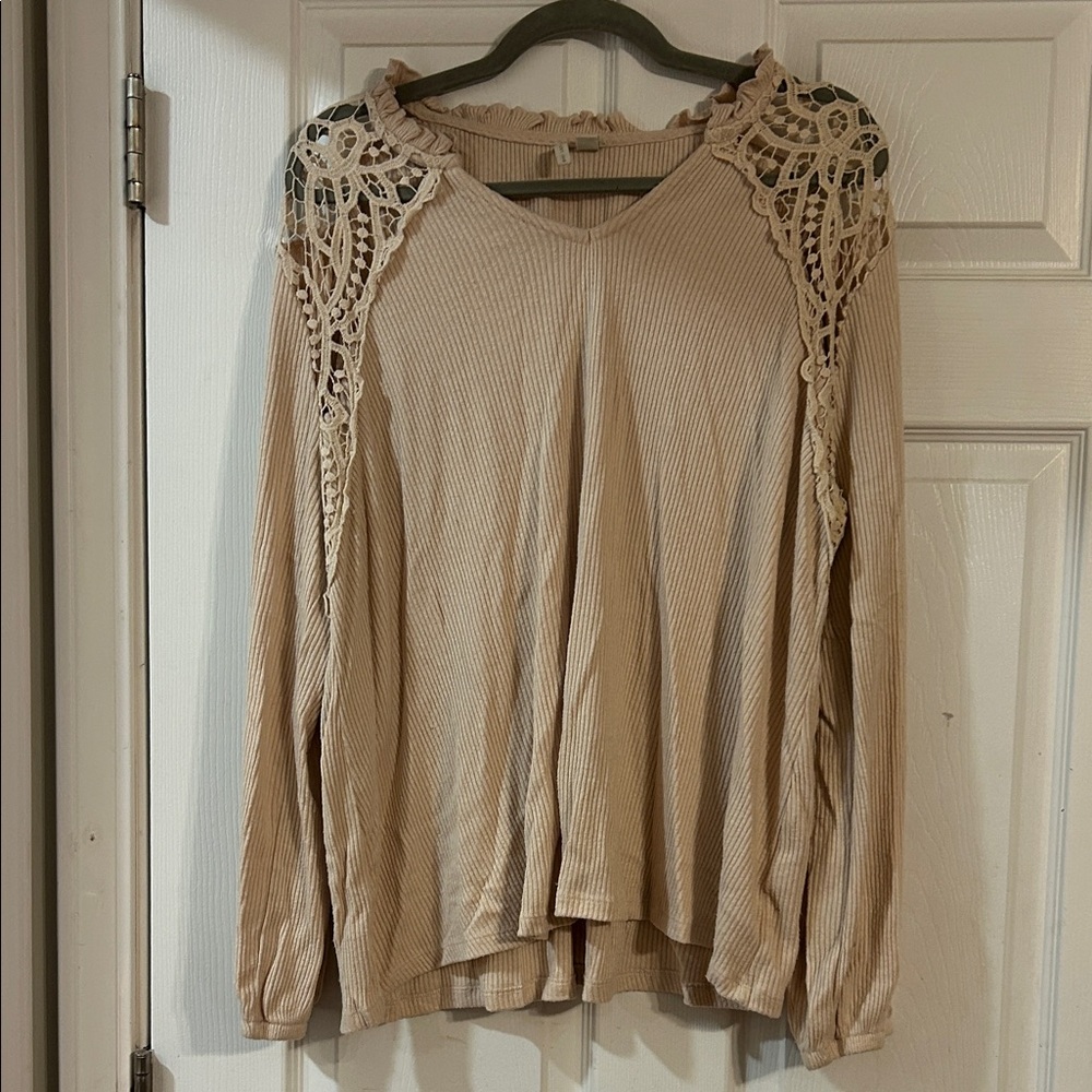 Women's light pink Lace Shoulder Top